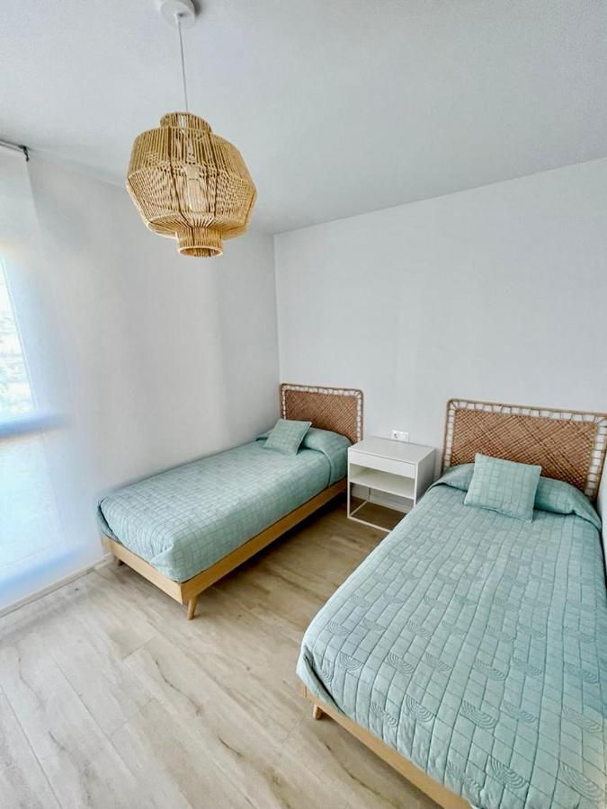 Marina Real 82 By Homeprive Dénia Eksteriør billede